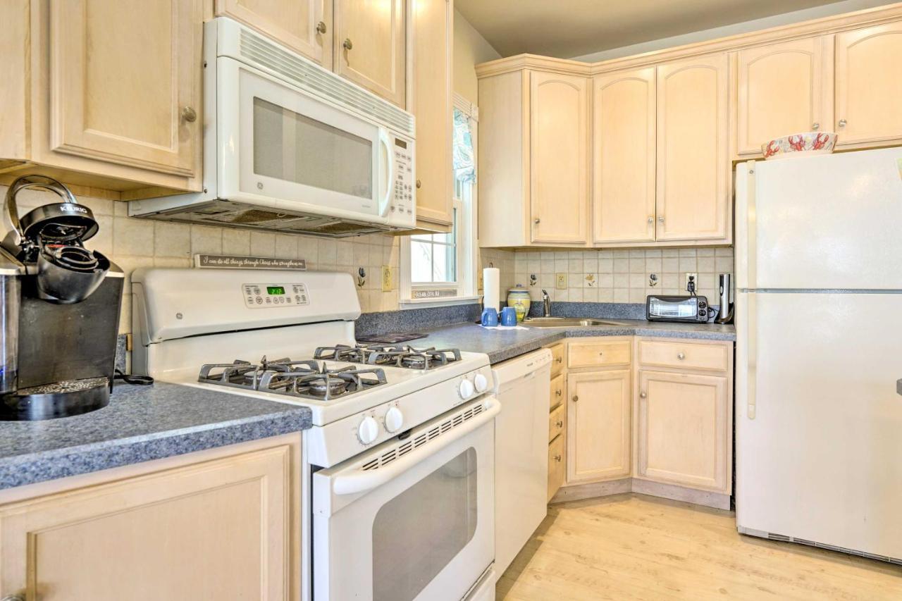 Sunny Ocean City Retreat About Qtr-Mi To Beach! Exterior foto